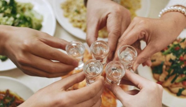 致敬经典+人气联动！主题短片助力经典名酒品牌，圈粉新时代酒友